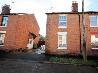 End terrace house to rent in Victoria Road, Longford, Gloucester GL2