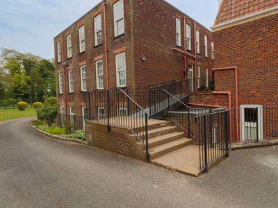 Flat for sale in Hall Park Road, Hunmanby YO14