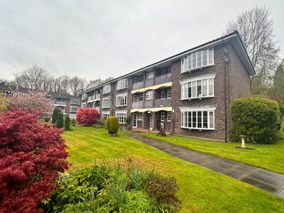 Flat for sale in Warren Close, Bramhall, Stockport SK7