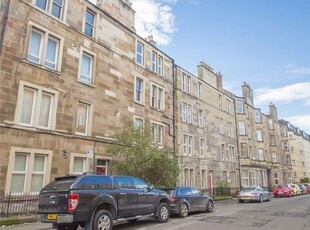 Flat to rent in 31, Caledonian Crescent, Edinburgh EH11