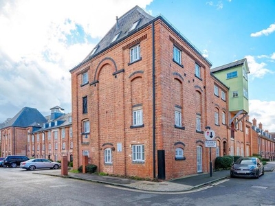 Flat to rent in Abingdon, Oxfordshire OX14