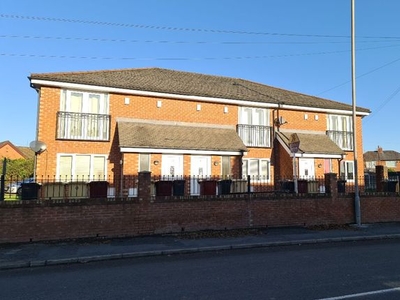 Flat to rent in Buckley Court, Buckley Lane, Farnworth, Bolton BL4