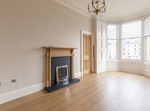 Flat to rent in Comely Bank Street, Edinburgh EH4