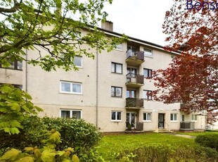 Flat to rent in Dunglass Avenue, By Village, East Kilbride, South Lanarkshire G74