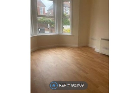 Flat to rent in Exeter Road, Exmouth EX8