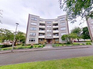 Flat to rent in Falcon Court, Edinburgh EH10