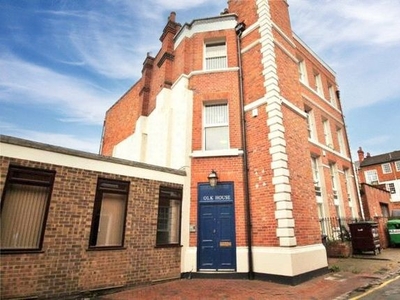 Flat to rent in Folk House, Church Street, Reading, Berkshire RG1