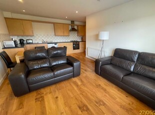 Flat to rent in Fraser Road, Top Floor First Left, Aberdeen, Aberdeenshire AB25