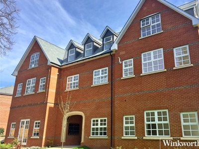 Flat to rent in Goldring Court, Goldring Way, London Colney, St. Albans AL2
