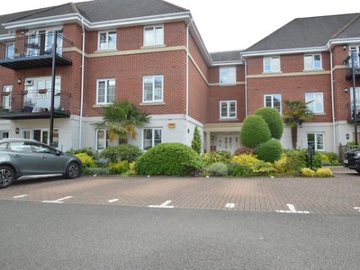 Flat to rent in Hursley Road, Chandlers Ford, Eastleigh SO53
