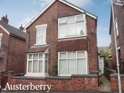 Flat to rent in Lorne Street, Burslem, Stoke-On-Trent, Staffordshire ST6