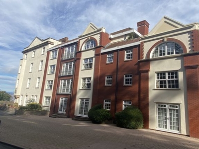 Flat to rent in Nore Road, Portishead, Bristol BS20