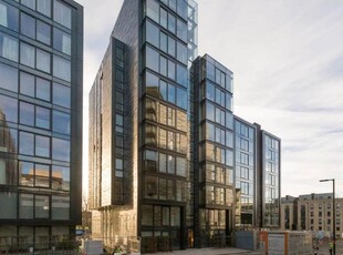 Flat to rent in Simpson Loan, Quartermile, Edinburgh EH3