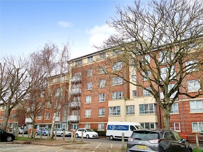 Flat to rent in St Peters Court, Bristol BS3