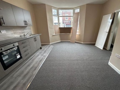 Flat to rent in Stanhope Road, South Shields NE33