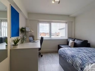 Flat to rent in Students - Dover Street Apartments, 31 Dover Street, Leicester LE1