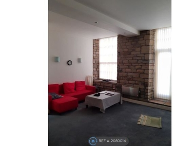 Flat to rent in The Melting Point7, Huddersfield HD1