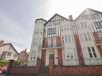 Flat to rent in Wellington Road, New Brighton, Wallasey CH45