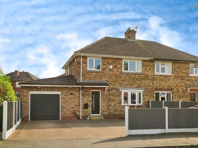 Semi-detached house for sale in Kingsway Close, Ossett WF5