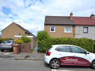 Semi-detached house to rent in Dundas Avenue, South Queensferry EH30