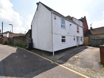Semi-detached house to rent in Lower Chapel Road, Hanham, Bristol BS15