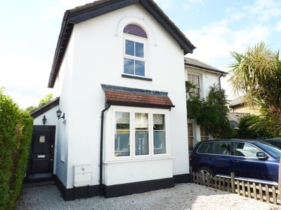 Semi-detached house to rent in Molesey Road, Hersham KT12