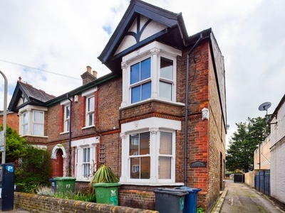 Semi-detached house to rent in Queens Road, High Wycombe HP13