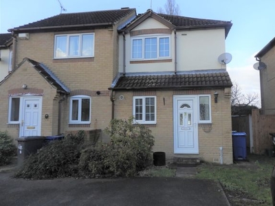Semi-detached house to rent in Springfield Court, Doncaster DN5
