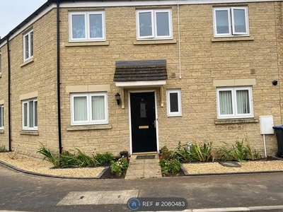 Semi-detached house to rent in Swaledale Road, Warminster BA12