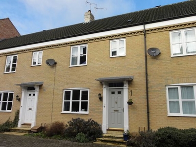 Terraced house to rent in Boughton Way, Bury St. Edmunds IP33