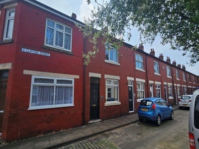 Terraced house to rent in Clifton Street, Preston PR1