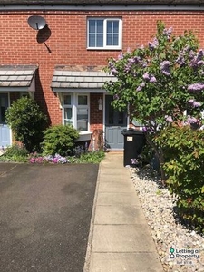 Terraced house to rent in Kedleston Road, Grantham, Lincolnshire NG31