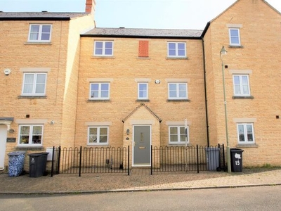 Terraced house to rent in Pine Rise, Witney, Oxfordshire OX28