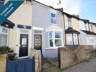 Terraced house to rent in Railway Street, Gillingham ME7