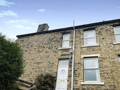 Terraced house to rent in School Street, Moldgreen, Huddersfield HD5