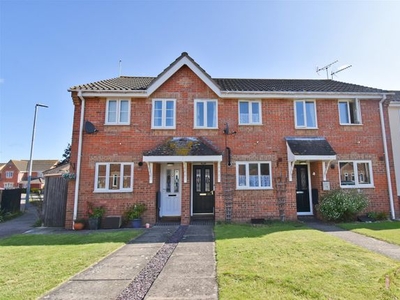 Terraced house to rent in Willow Close, North Walsham NR28