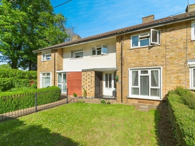The Willows, Stevenage - 3 bedroom terraced house