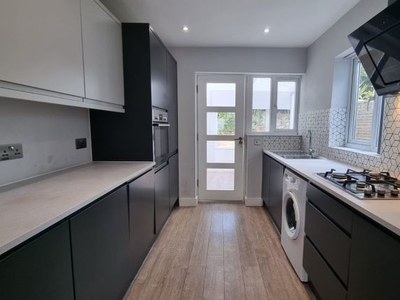 Town house to rent in Portsmouth Road, Cobham KT11