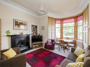 1 bed first floor flat for sale in Morningside
