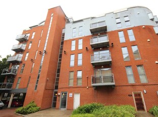1 bedroom flat for rent in Ahlux Court, Millwright Street, Leeds, LS2