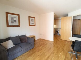 1 bedroom flat for rent in Whitehall Quay, Leeds, West Yorkshire, UK, LS1