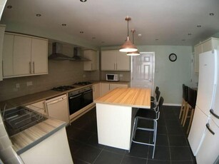 1 bedroom house share for rent in 39 Kensington Terrace, LS6