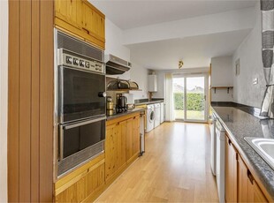 2 bed detached bungalow for sale in Corstorphine