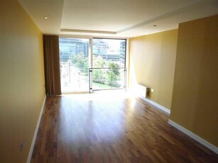 2 bedroom apartment for rent in City Lofts, Salford Quays, M50