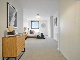 2 bedroom apartment for rent in Holdenhurst Road, Bournemouth, Dorset, BH8