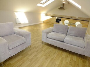 2 bedroom flat for rent in Bank House, Queen Street, Leeds, LS27 8DX, LS27