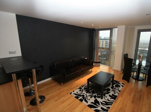 2 bedroom flat for rent in Gotts Road, Leeds, West Yorkshire, UK, LS12