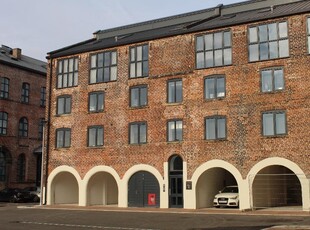 2 bedroom flat for rent in Victoria Riverside, Goodman Street, Leeds, West Yorkshire, LS10