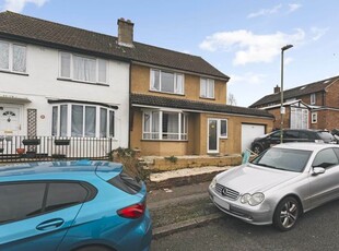 3 bedroom semi-detached house for sale Oxford, OX3 9QJ