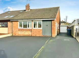 Bungalow to rent in East Bank Ride, Forsbrook, Stoke-On-Trent ST11